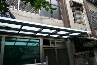 新北三芝雨棚搭建, 新北三芝雨庇搭建